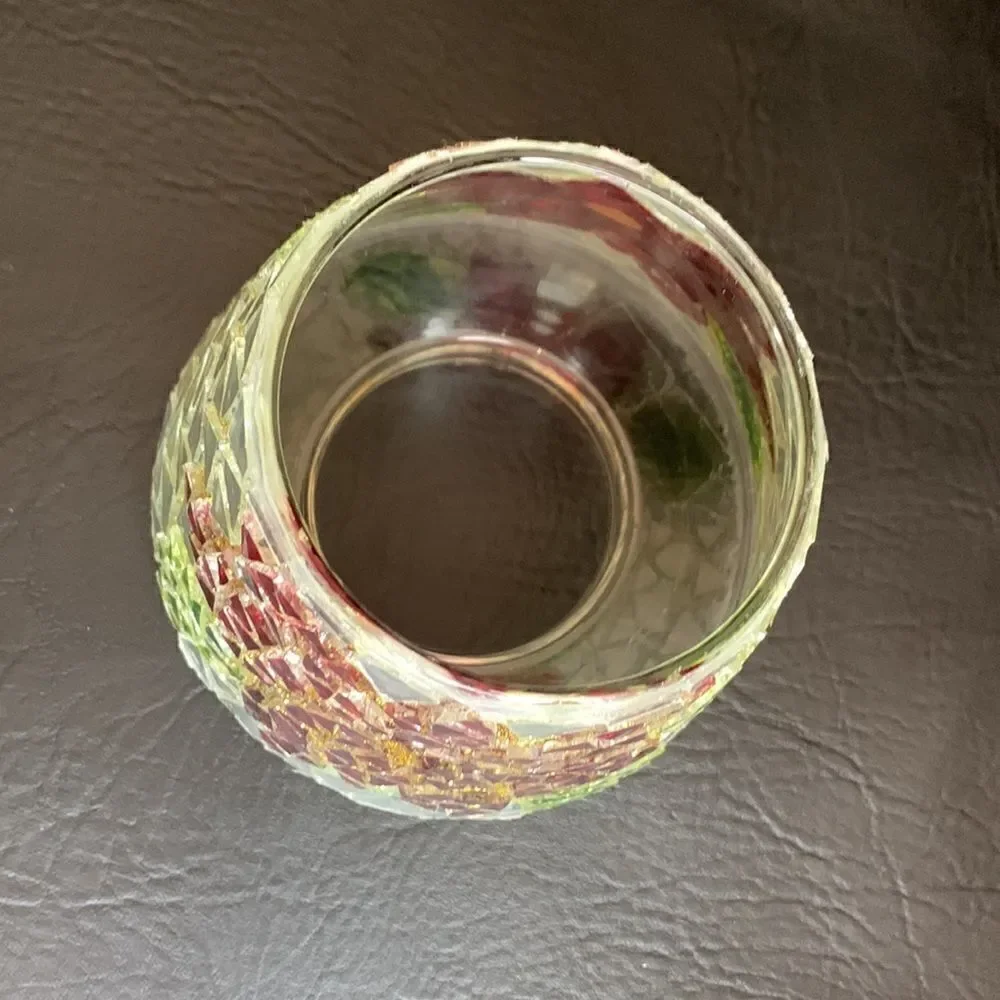 Home Interiors USA Poinsettia Red Gold Green Frosted Candle Shade 4 Inches Tall